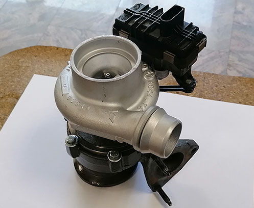 Land Rover EVOQUE Turbosuflanta AUTO noua sau reconditionata Reconditionata Land Rover EVOQUE 2.0TD
