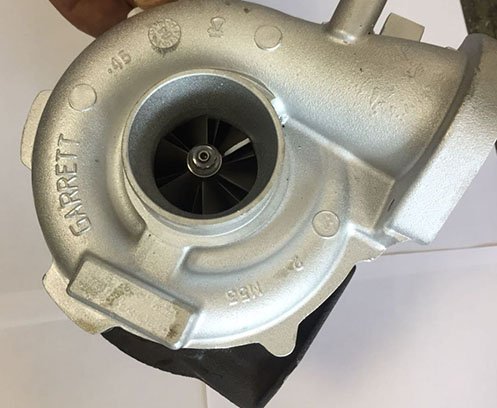 turbosuflantabmwx53000diesel 2 Turbosuflanta AUTO noua sau reconditionata Turbosuflanta BMW X5 3.0 Diesel 184, 211 si 218CP