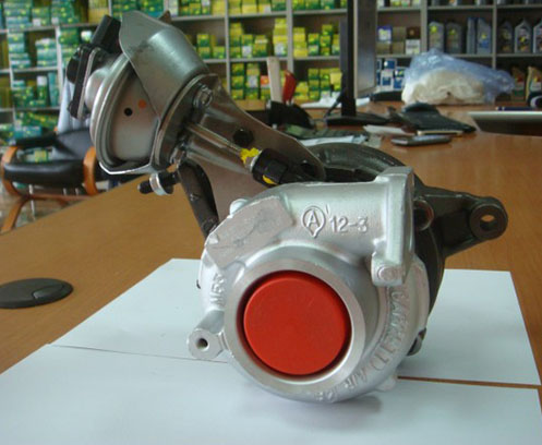 Turbosuflanta Peugeot 308 2.0HDi